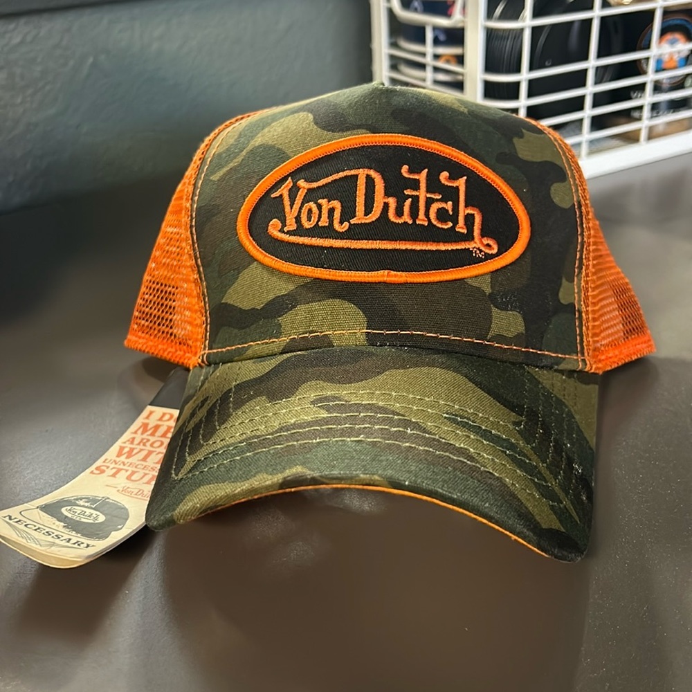 Von Dutch Trucker Hat (New)